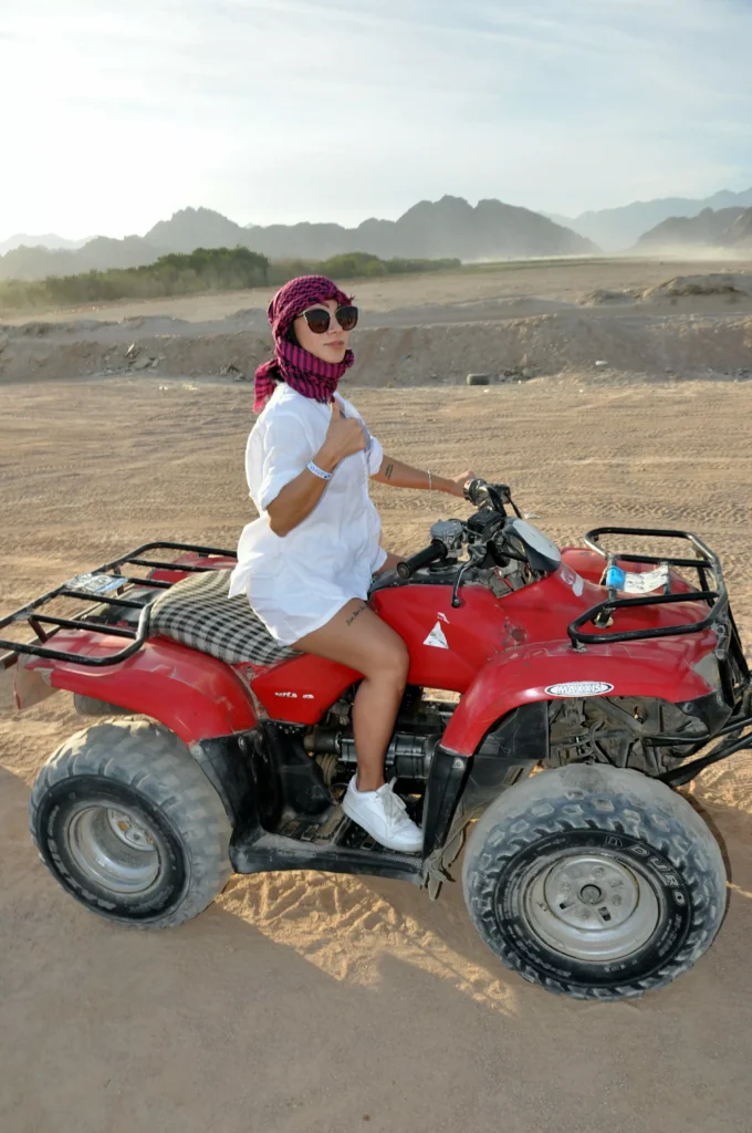 رحلات سفاري العشاء البدوي والحفله شرم الشيخ